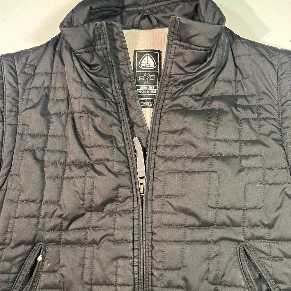 Womens Vintage Nike ACG 3 Outer Layer Full Zip Black Puffer Vest/Jacket‎ Size M